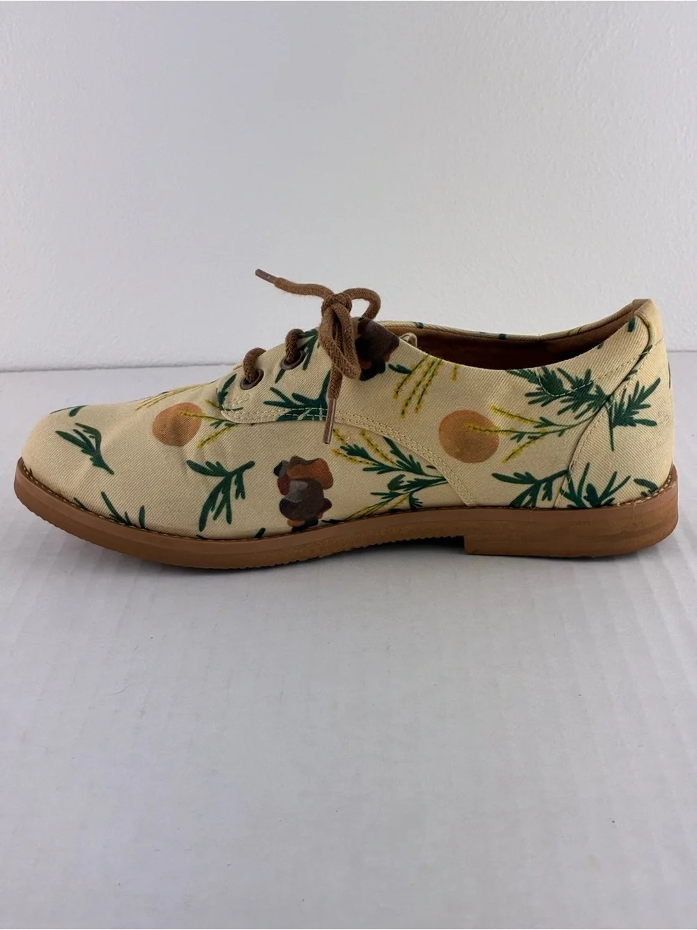 Insecta Aries Oxford Shoes Sz 7 Floral Canvas Vegan Comfort Cottagecore - Picture 9 of 10